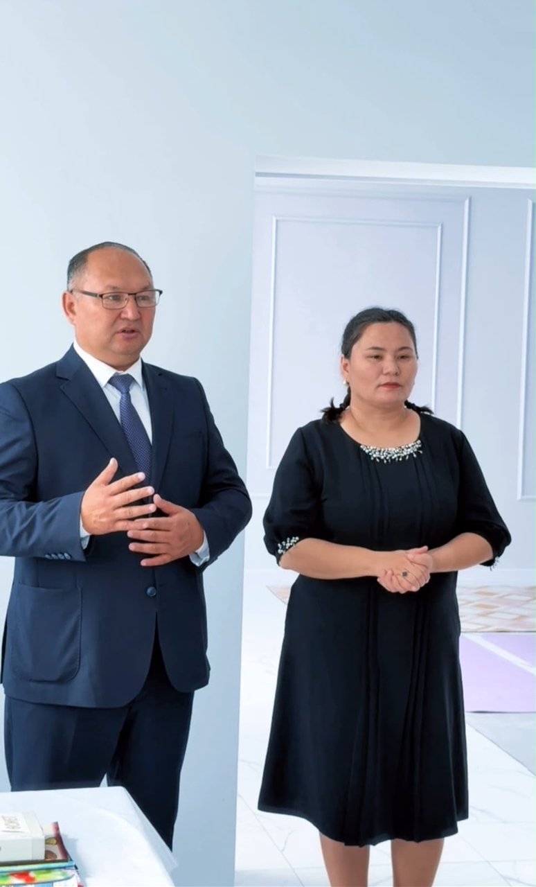 АУДАН ӘКІМІ БЕЛСЕНДІ, ҰЗАҚ ӨМІР СҮРУ ОРТАЛЫҒЫНЫҢ АНАЛАРЫМЕН КЕЗДЕСТІ