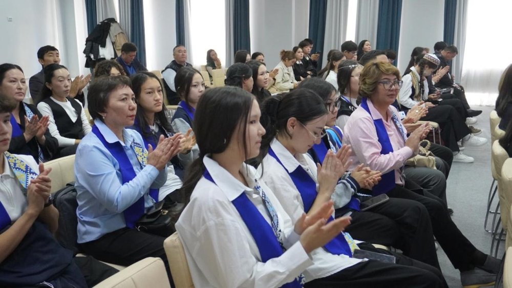 Архив құжаттарын зерттеп, бейнеролик жасады: Астанада оқушылар арасында байқау өтті
