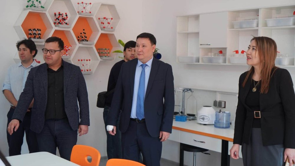 ТҮРКІСТАН ОБЛЫСЫНДА «ҚАЗАҚСТАН ХАЛҚЫНА» ҚОРЫНЫҢ ҚОЛДАУЫМЕН МӘДЕНИЕТ ҮЙЛЕРІ ЖАҢҒЫРТЫЛЫП ЖАТЫР