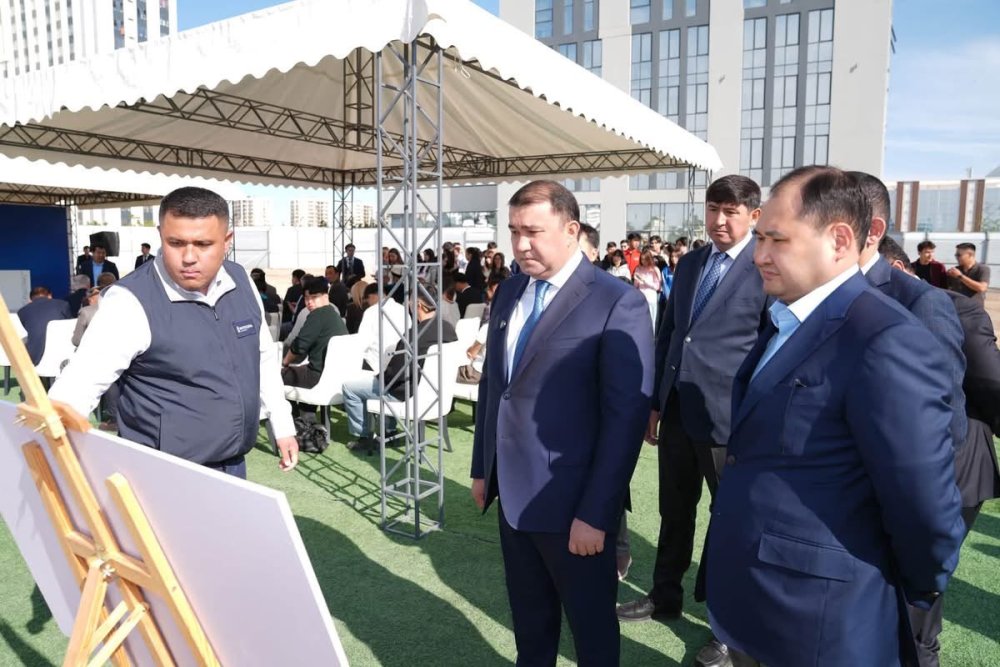 ПРЕЗИДЕНТ ТАПСЫРМАСЫ: ТҮРКІСТАНДА ХАЛЫҚАРАЛЫҚ ІТ УНИВЕРСИТЕТІНІҢ ЖАҢА ОҚУ КОРПУСЫНЫҢ ҚҰРЫЛЫСЫ БАСТАЛДЫ