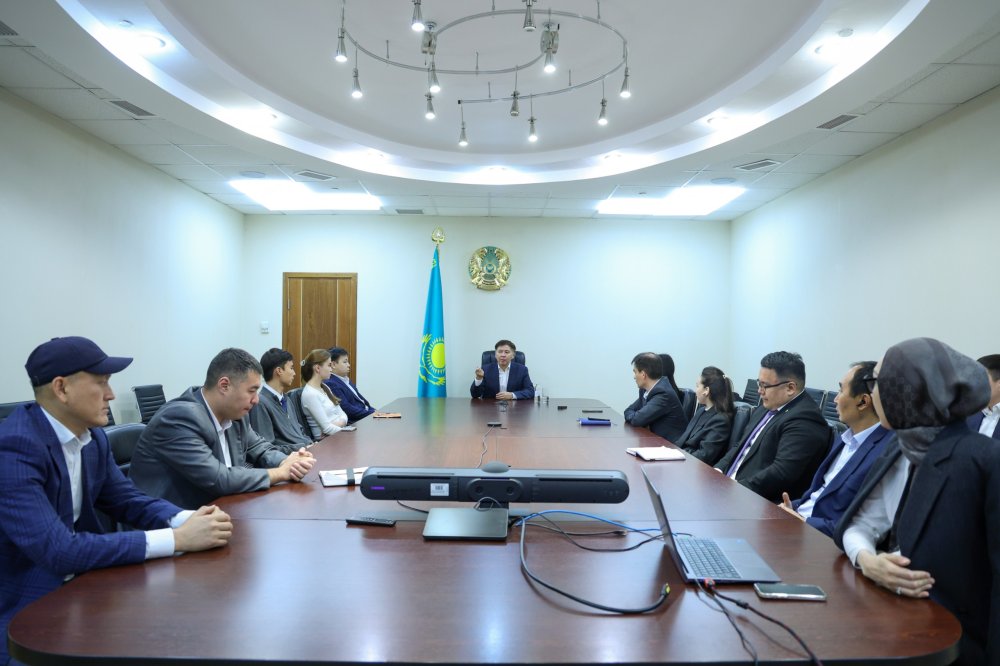 Өнеркәсіп және құрылыс министрлігінде сыбайлас жемқорлыққа қарсы мәдениет мәселелері бойынша семинар өтті