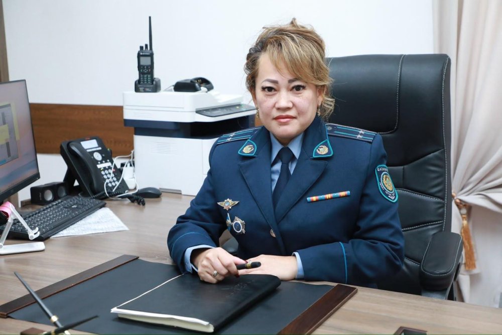 Арманға айналған форма : офицер тағдыры