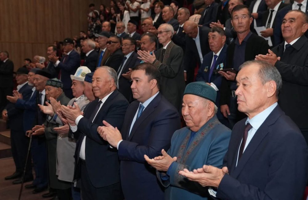 ТҮРКІСТАН: АРДАГЕРЛЕР «ВАЛЬС КОРОЛІ» ҚОЙЫЛЫМЫН ТАМАШАЛАДЫ