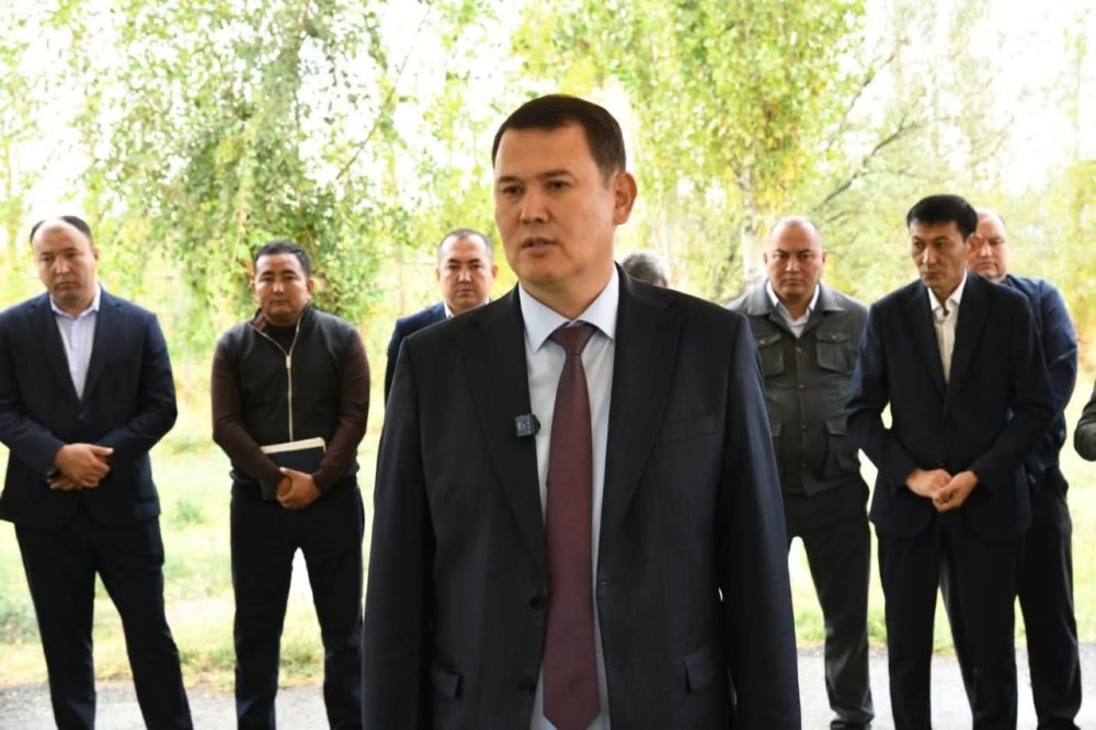 ОТЫРАР АУДАНЫНЫҢ ӘКІМІ ҚОҒАМ АУЫЛ ОКРУГІ ТҰРҒЫНДАРЫМЕН КЕЗДЕСТІ
