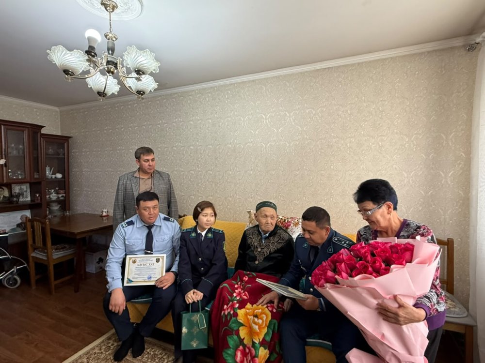 ӨМІРІ - ӨНЕГЕ: ҚҰҚЫҚ ТӘРТІБІНІҢ АҢЫЗ АДАМЫ ТӘНІРБЕРГЕН ТОЛҒАНБАЕВТЫ ҚҰТТЫҚТАЙМЫЗ