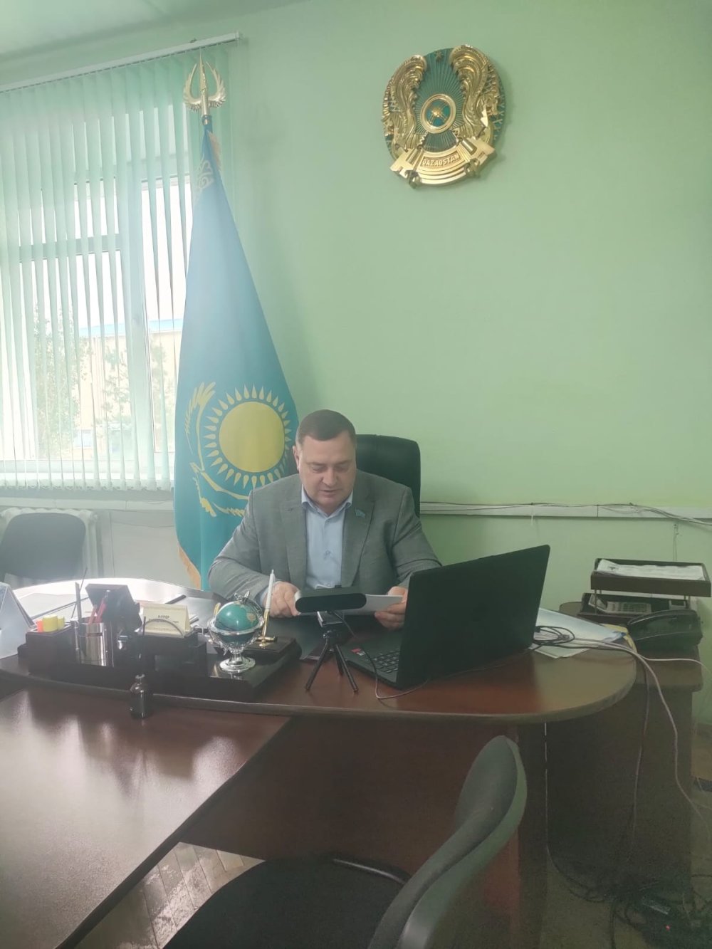Мәслихаттың кезектен тыс сессиясы өткізілді