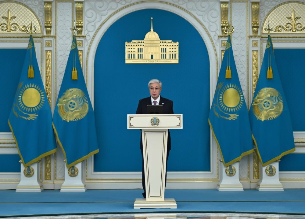 «Ұстаз – ұлы тұлға, ұрпаққа жол көрсетуші.»