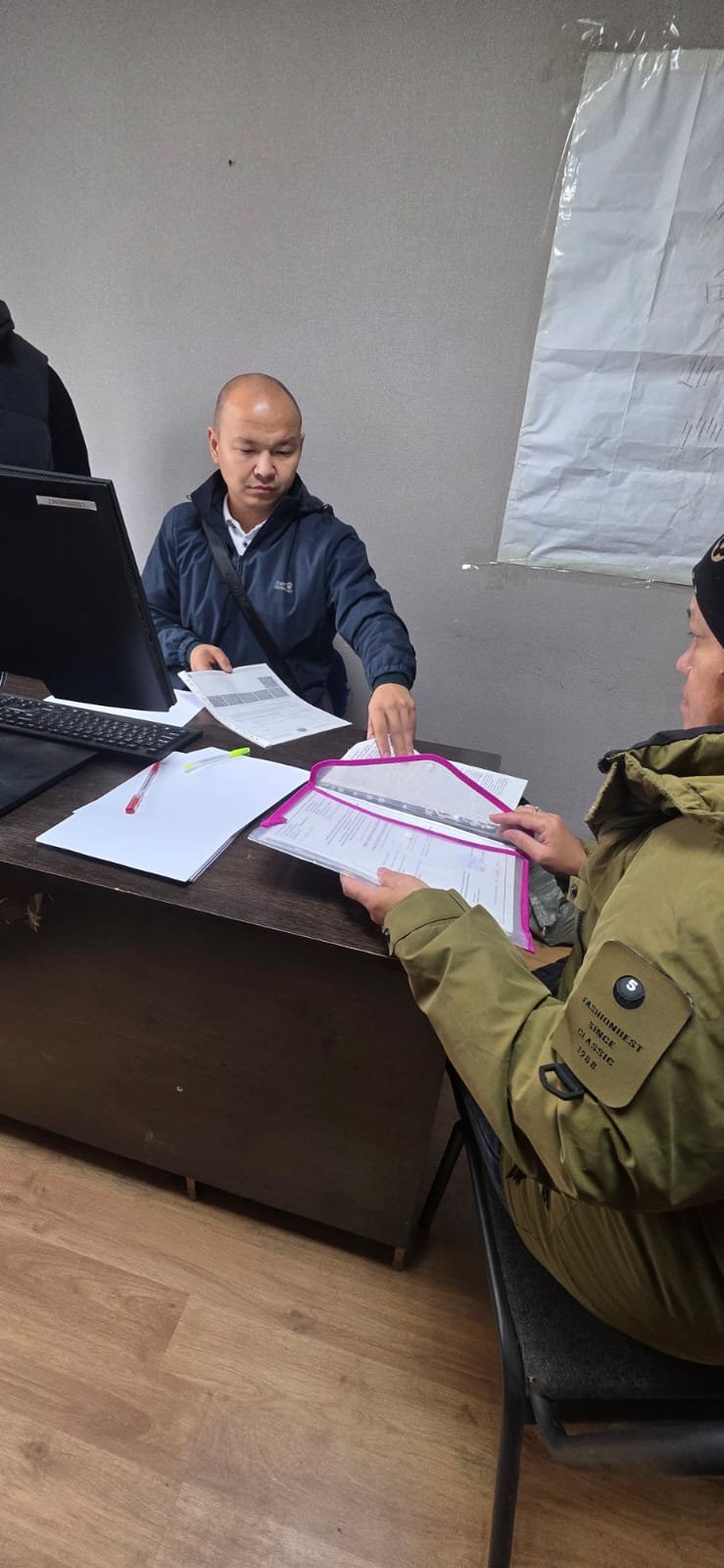 ҚАРАӨТКЕЛ АУЫЛЫ ТҰРҒЫНДАРЫНЫҢ НАЗАРЫНА: ХАЛЫҚТЫ ҚАБЫЛДАУ ӨТТІ