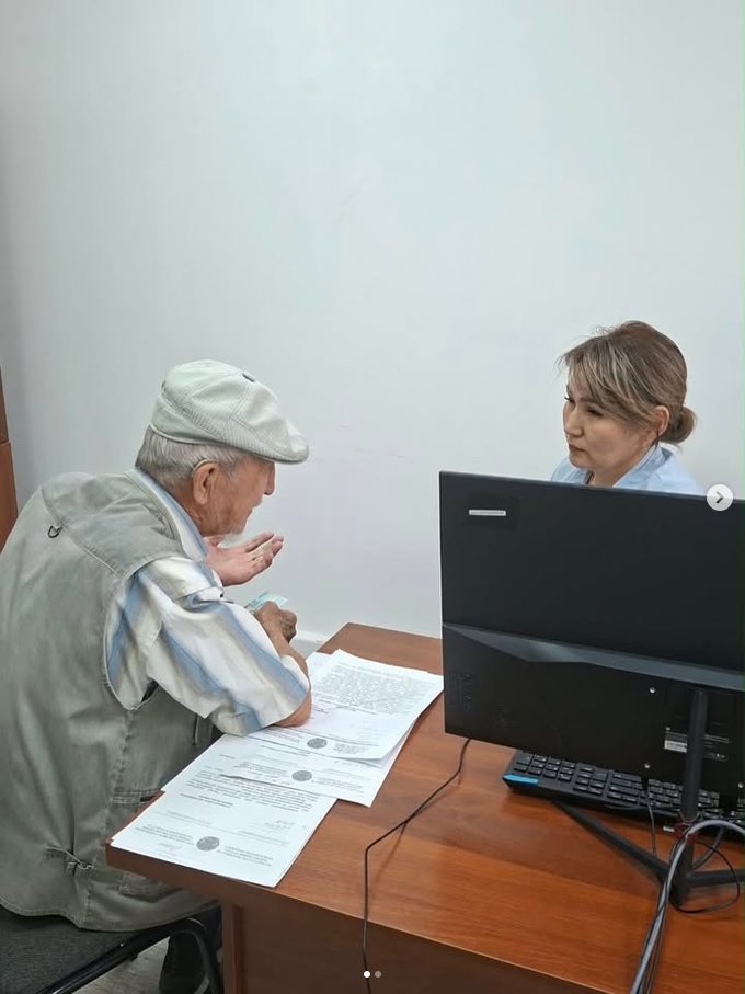 29.09.2026 жылы Ұлытау облысы Әділет департаментінің құқықтық түсіндіру жұмысы және заңгерлік қызмет көрсету бөлімінің басшысы Г.А. Рахимжанова халықтың құқықтық сауаттылығын арттыру және азаматтарға құқықтық көмек көрсету мақсатында консультациялық көмек көрсетті .