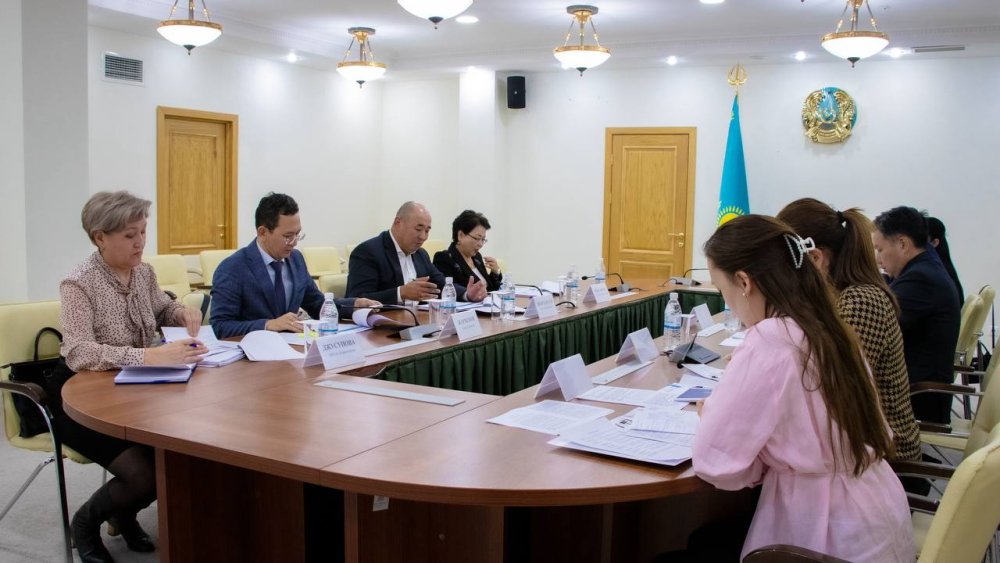 ЕҢБЕК МИНИСТРЛІГІ МЕН «АТАМЕКЕН» ҰКП ХАЛЫҚТЫ ЖҰМЫСПЕН ҚАМТУ МӘСЕЛЕЛЕРІН ТАЛҚЫЛАДЫ — Фотосурет 3