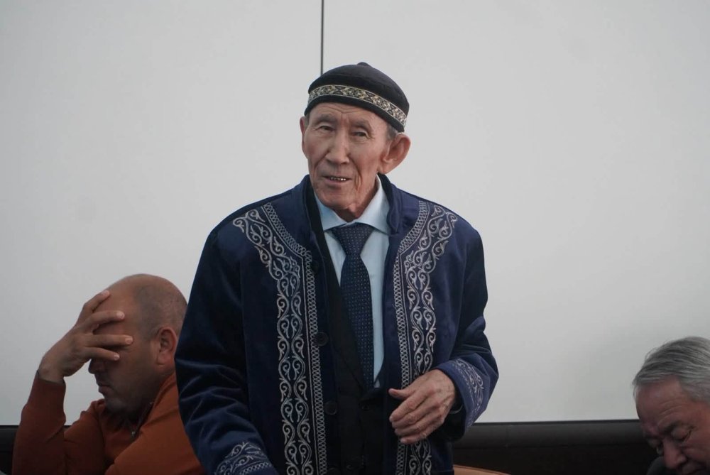 БӘЙДІБЕК: КӘСІПКЕРЛЕРМЕН КЕЗДЕСІП, КӘСІПКЕРЛІКТІ ҚОЛДАУ МӘСЕЛЕЛЕРІ ТАЛҚЫЛАНДЫ — Фотосурет 4