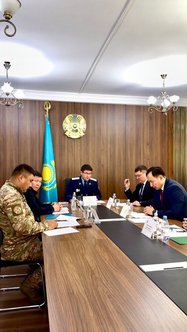 Бурабай ауданының прокуратурасымен ведомствоаралық кеңес өткізілді — Фотосурет 1