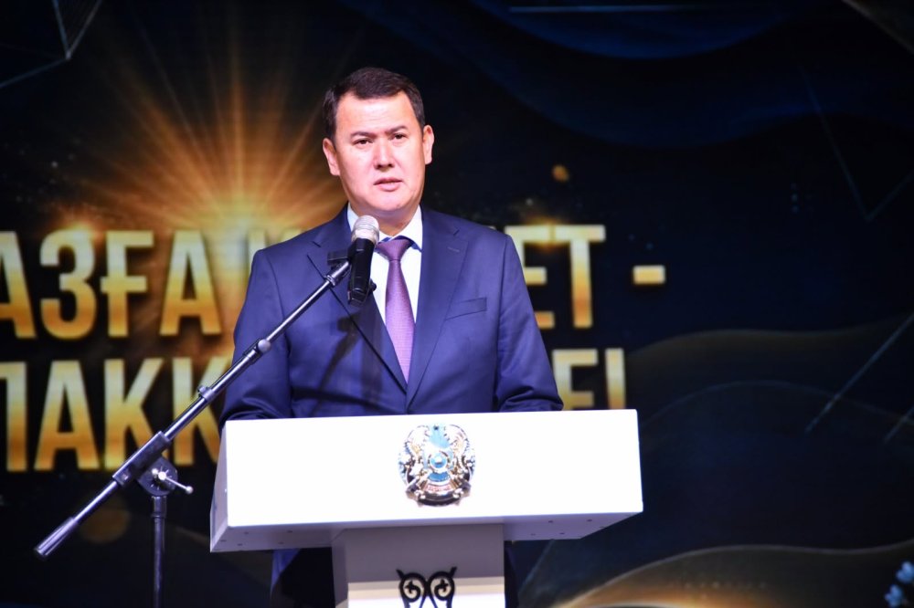 ҰСТАЗҒА ҚҰРМЕТ – ҰРПАҚҚА ӨНЕГЕ! — Фотосурет 1
