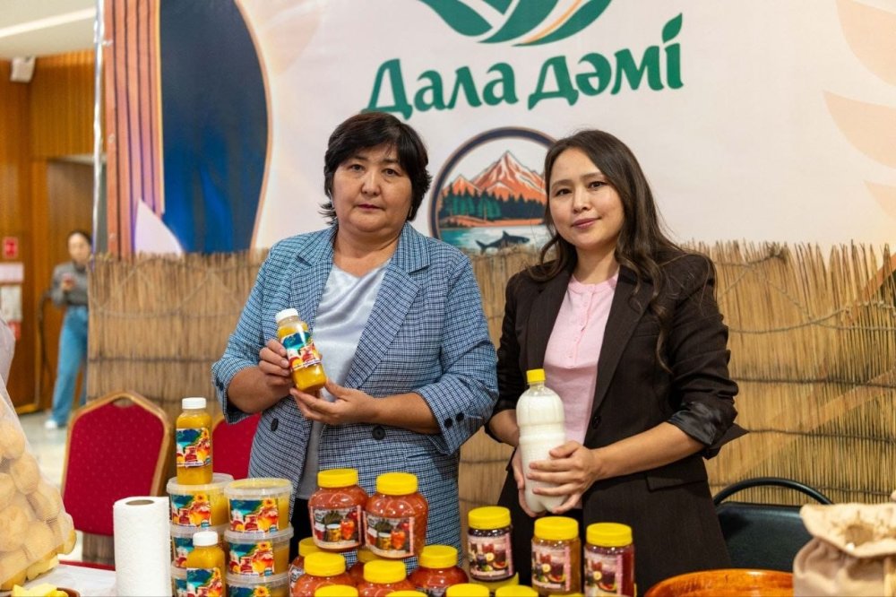 Өскеменде Марқакөл ауданының мәдени күндері өтуде — Фотосурет 5