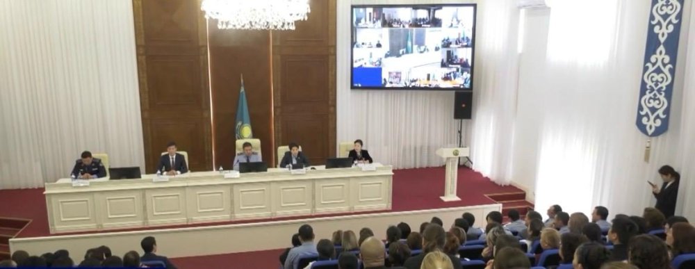 Көкшетауда кәмелетке толмағандар арасындағы құқық бұзушылықтардың алдын алу мәселелері талқыланды — Фотосурет 3