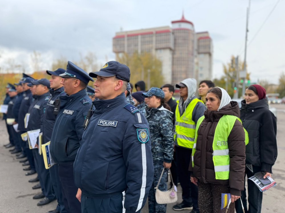 СҚО-да «Қауіпсіз үй» іс-шарасы аясында есепте тұрған 2 мыңға жуық азамат тексерілді — Фотосурет 2