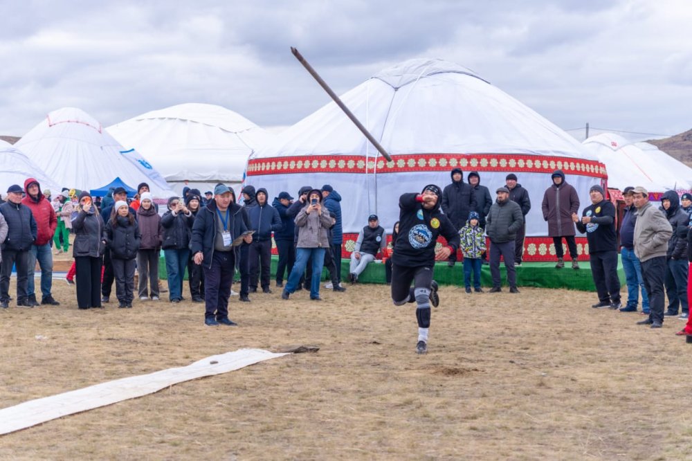 «Шығыс Салбурыны-2026» халықаралық фестиваліне 9 елден келген 176 бүркітші қатысты — Фотосурет 13