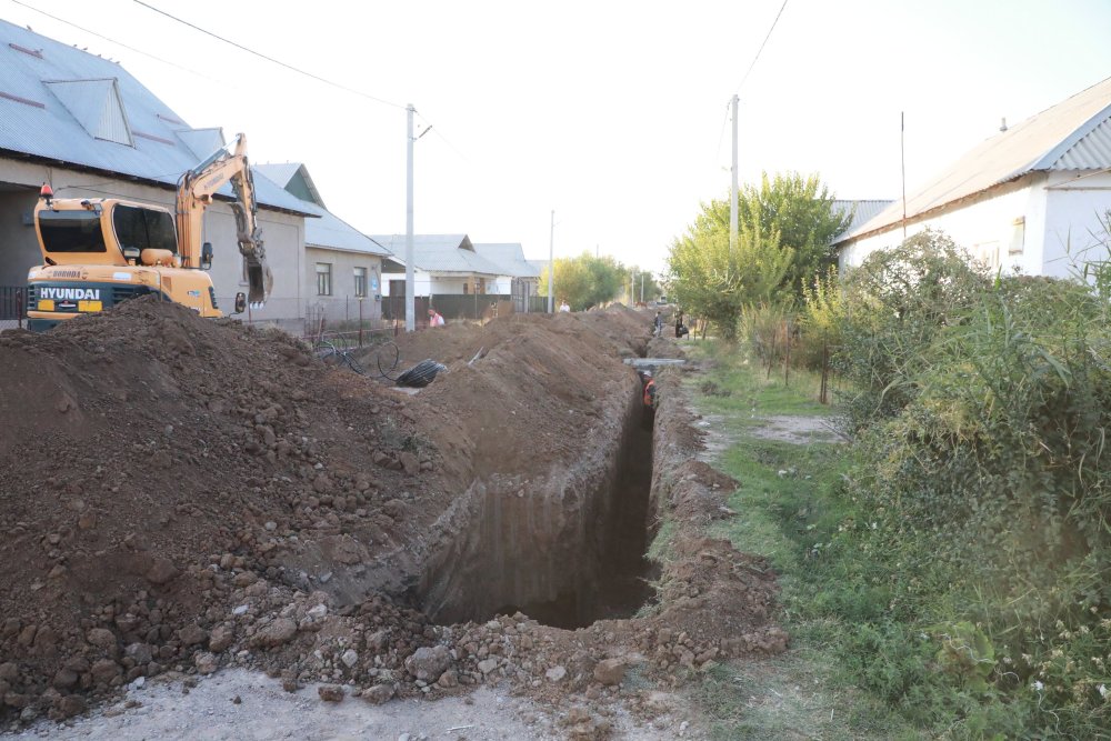 САРЫАҒАШТА АУЫЗ СУ ИНФРАҚҰРЫЛЫМЫН ДАМЫТУ ЖҰМЫСТАРЫ ЖАЛҒАСУДА — Фотосурет 3