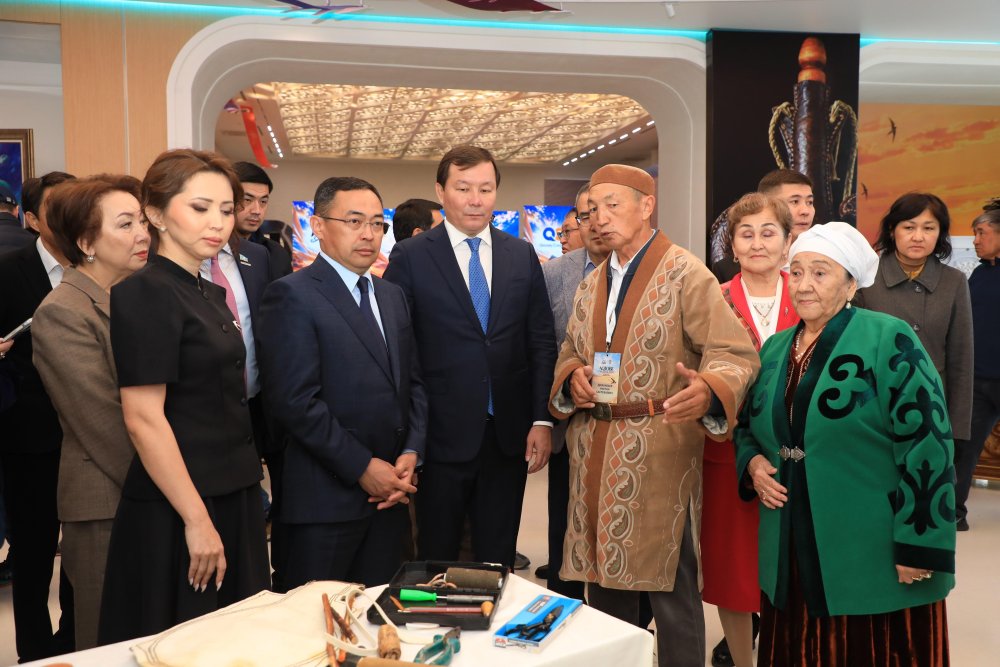 Астанада Мәдениет және ақпарат министріне Ақтөбе облысының креативті жобалары таныстырылды — Фотосурет 1