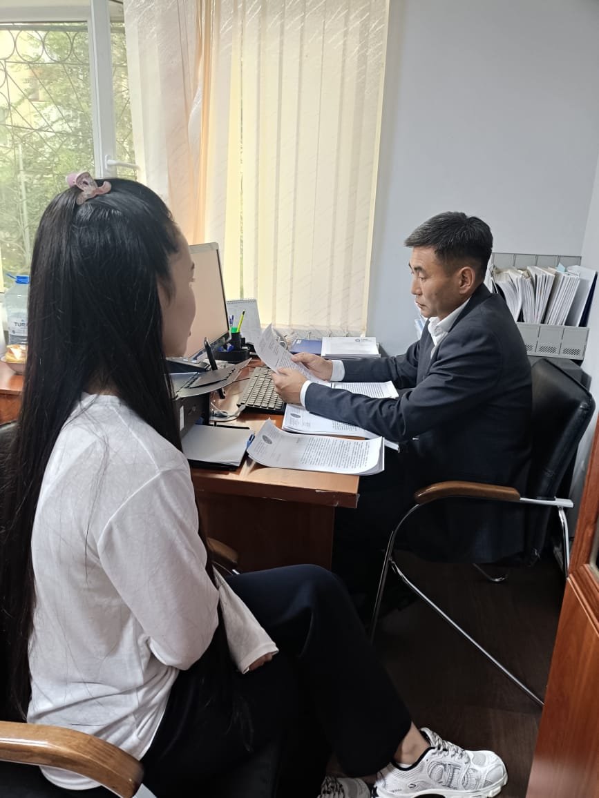 АЛМАТЫ ОБЛЫСЫ ӘДІЛЕТ ДЕПАРТАМЕНТІНДЕ АШЫҚ ЕСІК КҮНІ ӨТТІ — Фотосурет 1