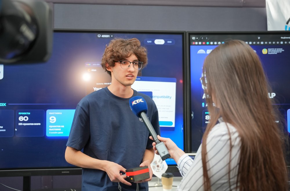 AI-SANA көрмесінде жүрек ауруларын анықтауға арналған жоба таныстырылды — Фотосурет 7