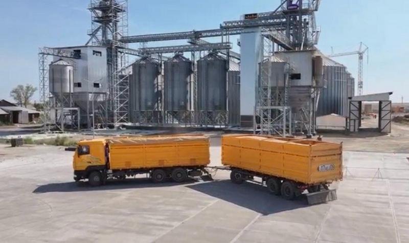 Фермадан дастарқанға дейін: Қарағанды облысында сүт қалай өндіріледі