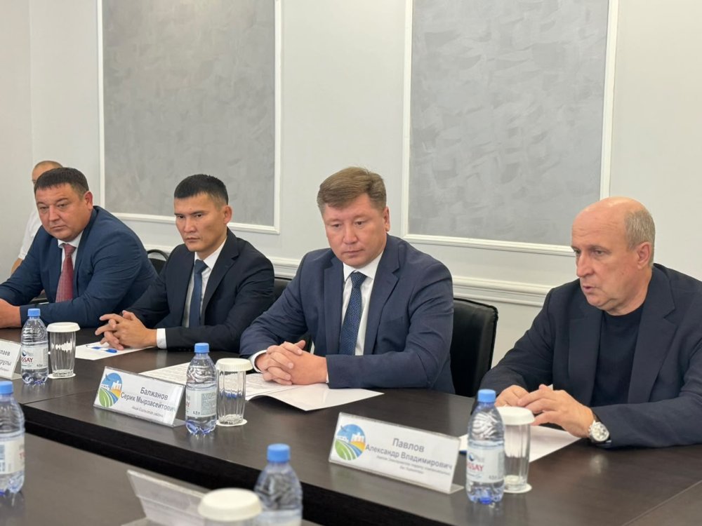 Есіл ауданында энергетика саласына мамандар даярлау бағытында меморандумға қол қойылды — Фотосурет 4