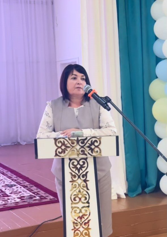 «Білім беру ұйымдарында оқушылардың құқықтарының қауіпсіздігі мен қорғалуын қамтамасыз ету» тақырыбы бойынша ведомстволық бағынысты ұйымдардың басшыларымен кеңес — Фотосурет 6