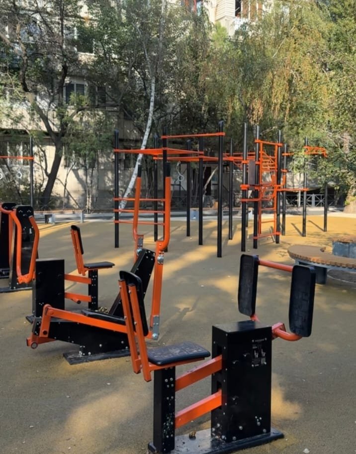 Жұлдыз шағын ауданындағы төрт аула аумағын абаттандыру жұмыстары жалғасуда — Фотосурет 2