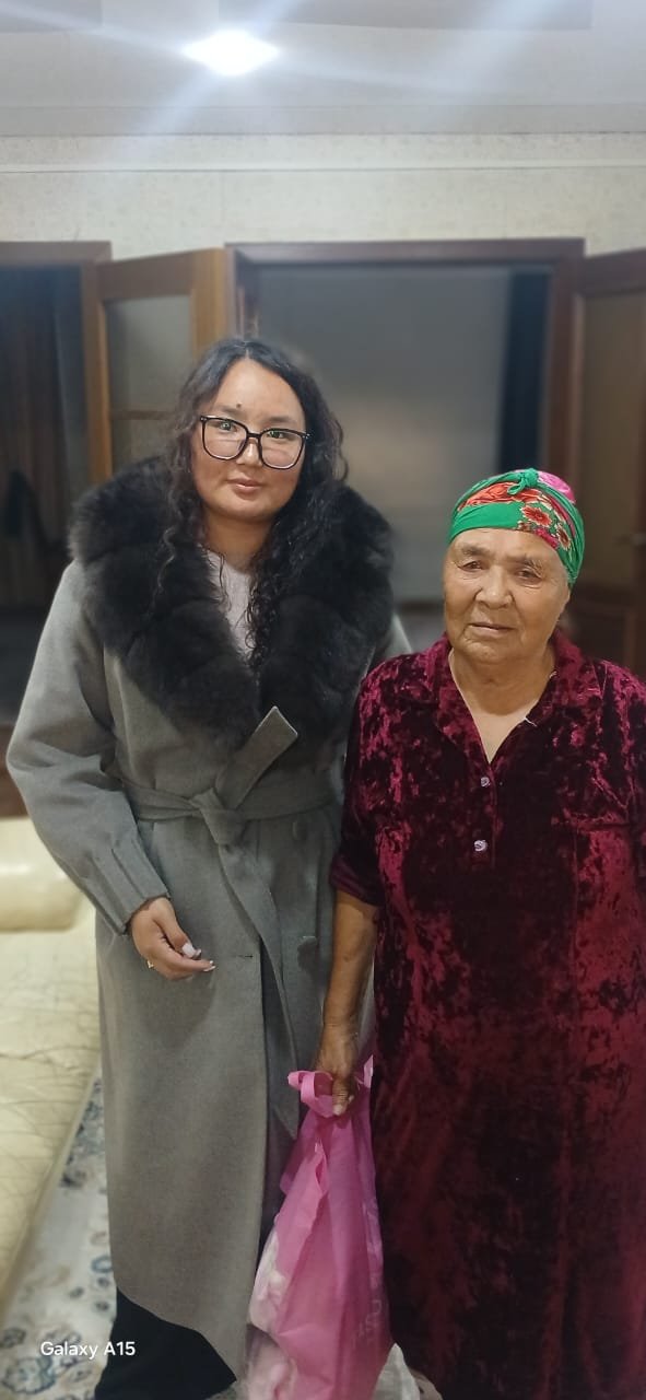 Қарттар айлығы аясында аға буын өкілдеріне құрмет көрсетілді