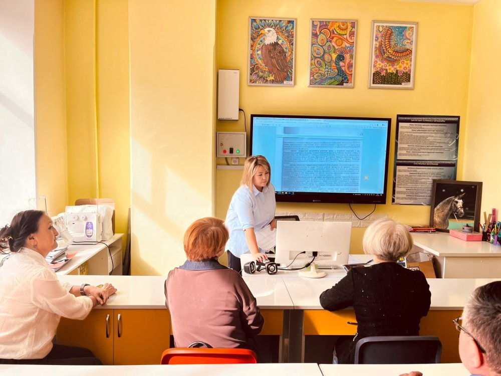 Білім беру қызметін лицензиялау мәселелері жөніндегі консультативтік-кеңесші комиссияның отырысы өтті — Фотосурет 1