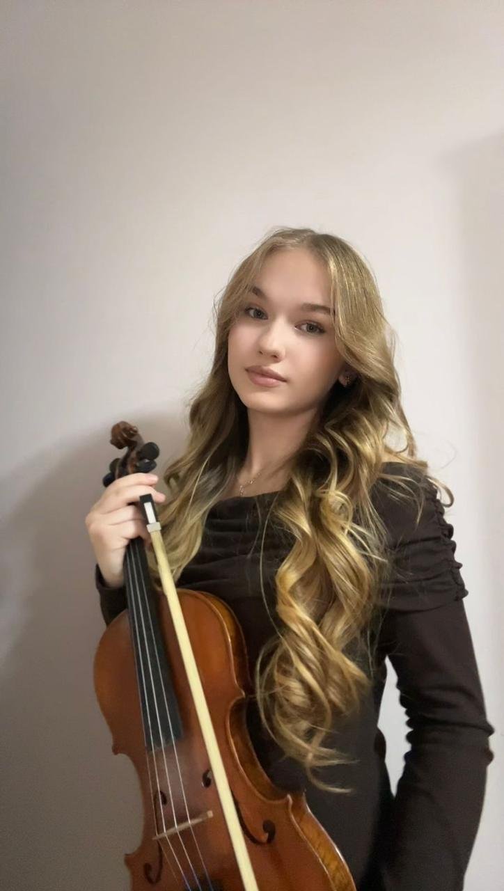 Павлодарлық скрипкашы Регина Джамбазова ТМД елдерінің Дельфий ойындарында жүлдеге ие болды! — Фотосурет 2