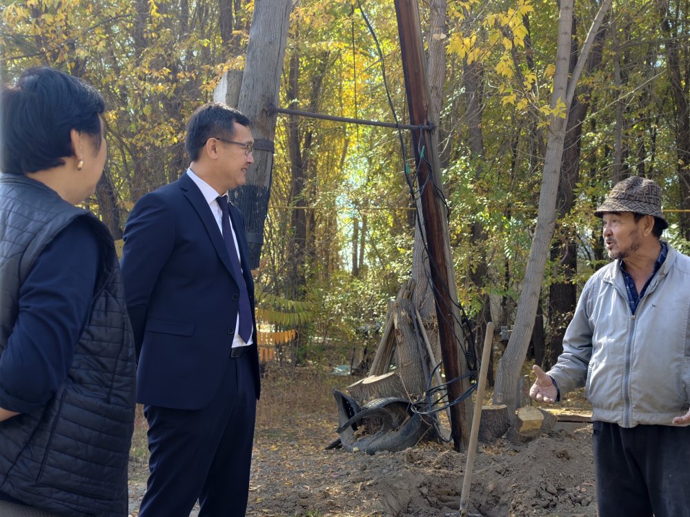 Кемел Тоқаев атындағы алма бағына танымдық сапар — Фотосурет 2