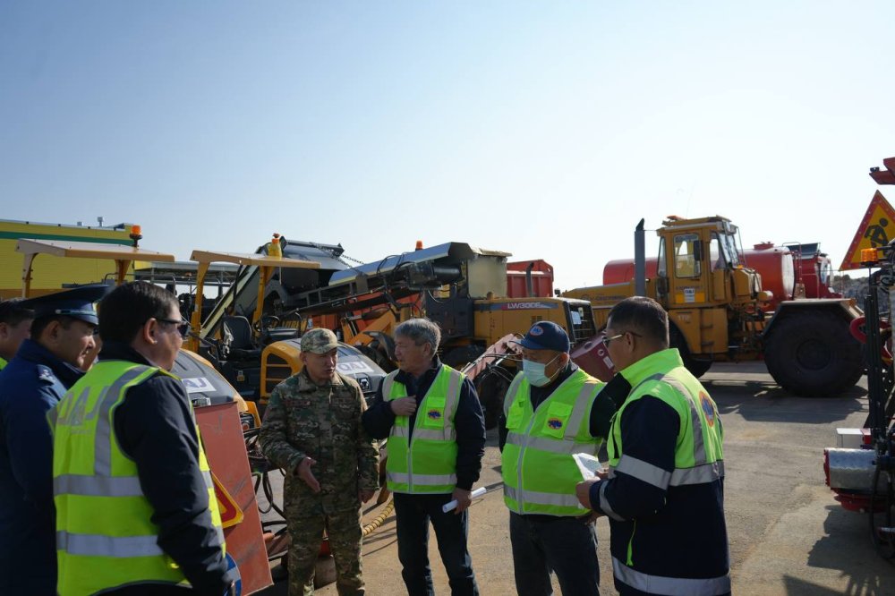 Ақтөбе облысында жол қызметтерінің қысқы кезеңге дайындығы тексерілуде — Фотосурет 4
