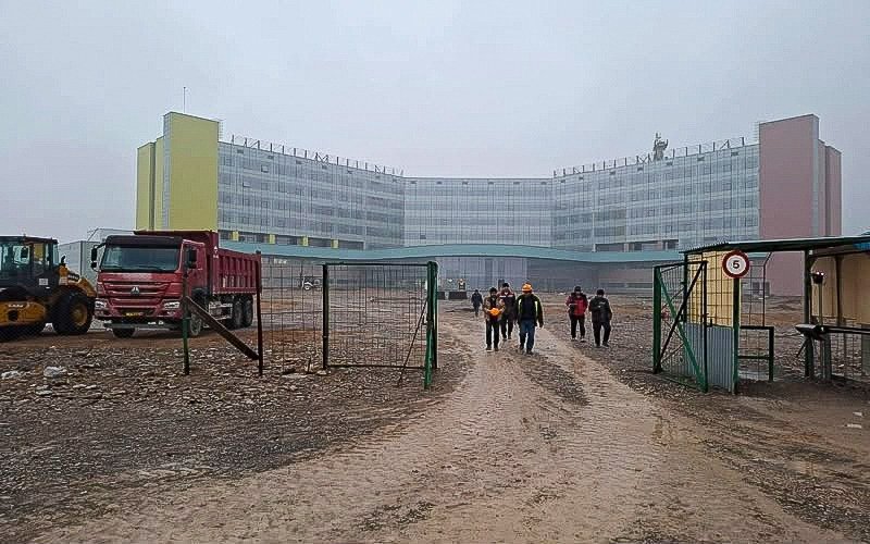 Түркістанда 570 төсек-орындық көпбейінді аурухананың құрылысы 86%-ға орындалды — Фотосурет 2