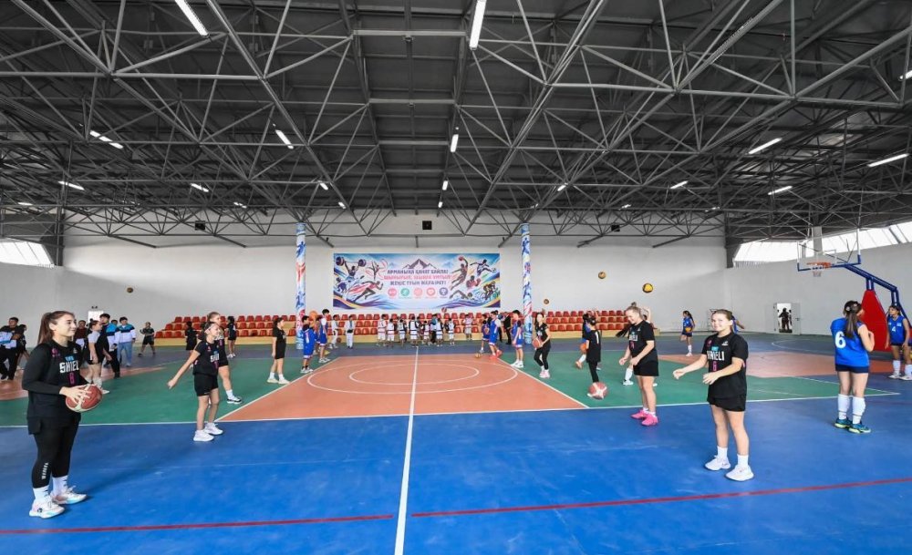 Аймақ басшысы Бәйгеқұм және Еңбекші ауылдарының тұрғындарымен кездесті — Фотосурет 9