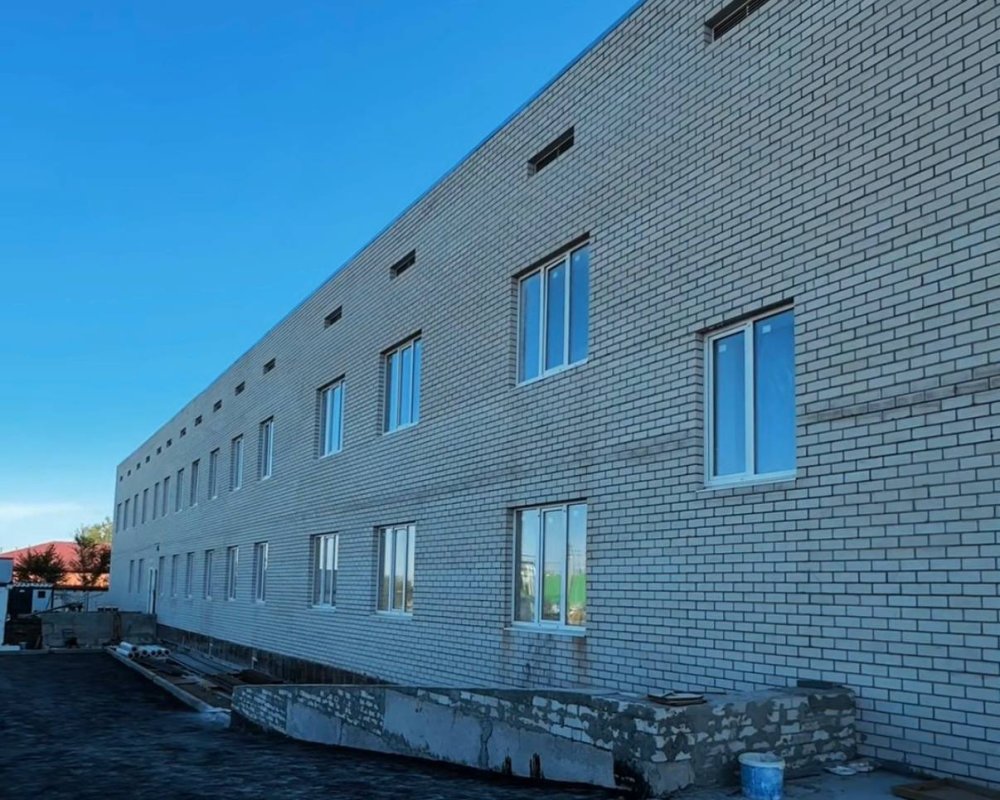 🏥 Хромтауда қайтарылған активтер есебінен медициналық орталықтың құрылысы жүргізілуде — Фотосурет 1