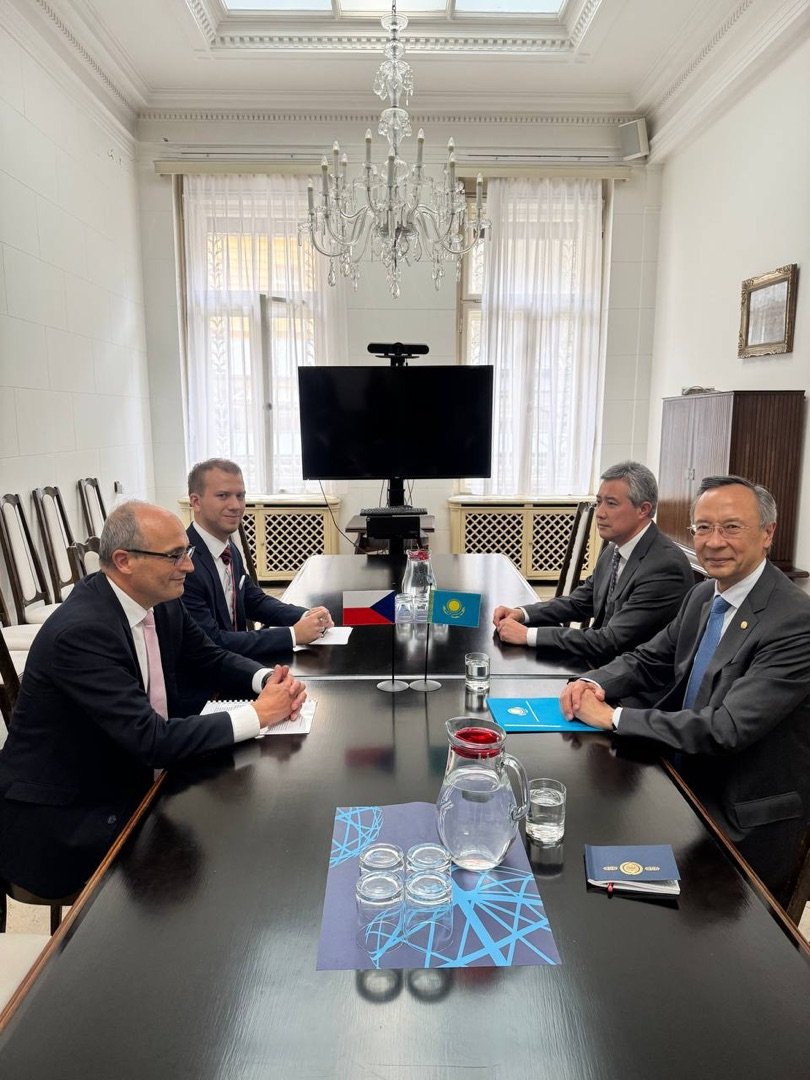 Қазақстан мен Чехия сауда-экономикалық және өнеркәсіптік ынтымақтастықты одан әрі нығайтуға ниетті