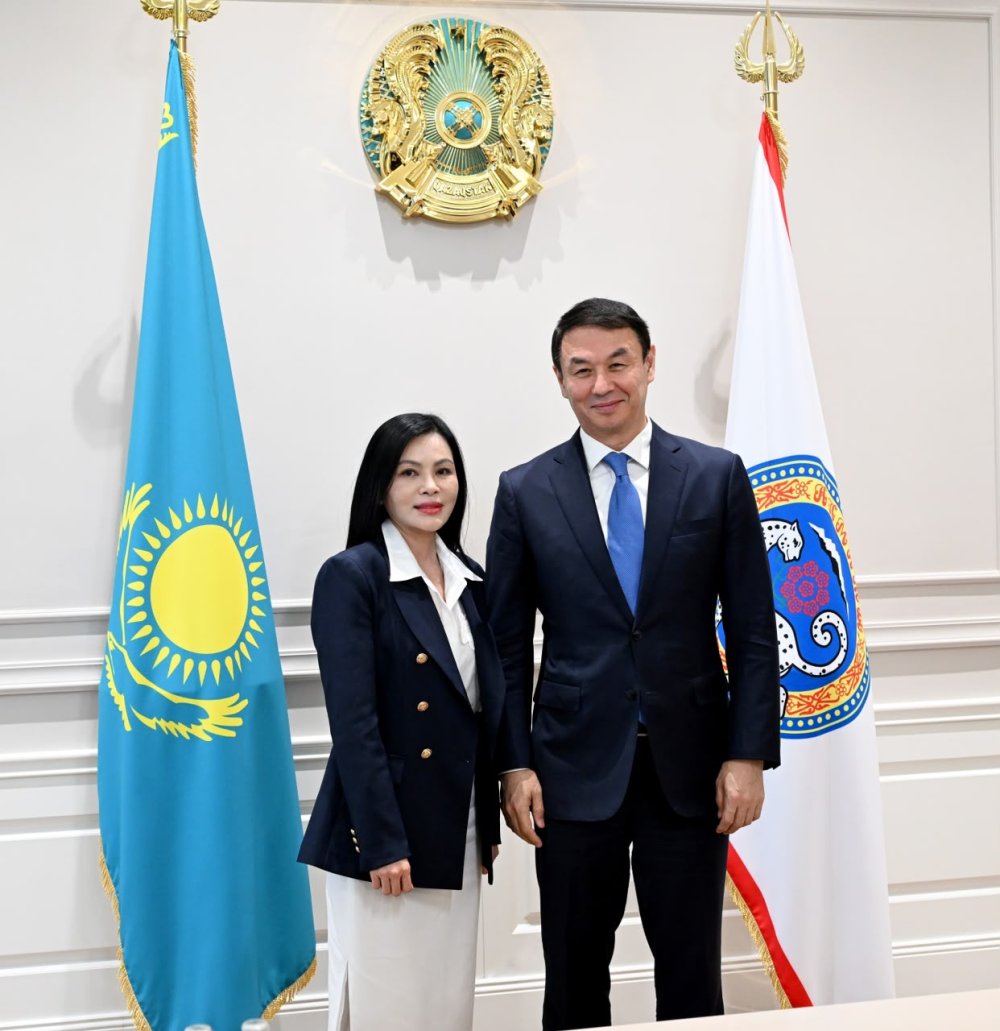 Алматы әкімі Дархан Сатыбалды вьетнамдық инвесторлармен Almaty Downtown жаңа іскерлік ауданын дамыту жайын талқылады — Фотосурет 4