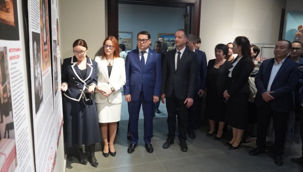 СЫР ӨҢІРІНДЕ МАЖАР ХАЛҚЫНЫҢ БІРЕГЕЙ ӨНЕРІ ТАНЫСТЫРЫЛДЫ — Фотосурет 2