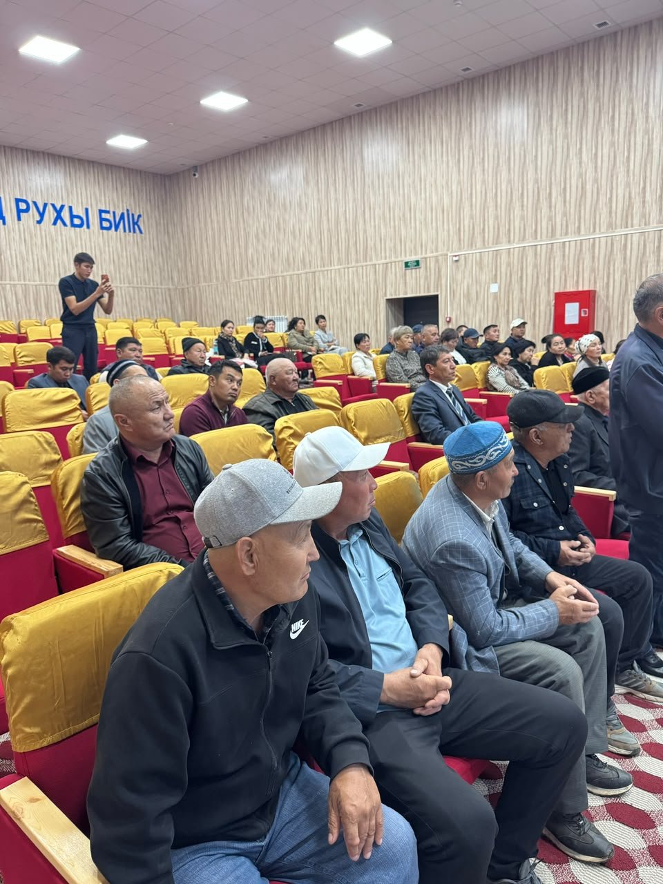 Қаратал ауданының әкімі Айту ауылдық округінің тұрғындарымен кездесті — Фотосурет 6