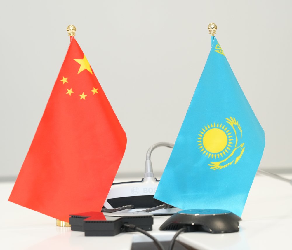 НҰРАЛХАН КӨШЕРОВ ҚЫТАЙДЫҢ АЛМАТЫДАҒЫ БАС КОНСУЛЫМЕН КЕЗДЕСТІ — Фотосурет 4