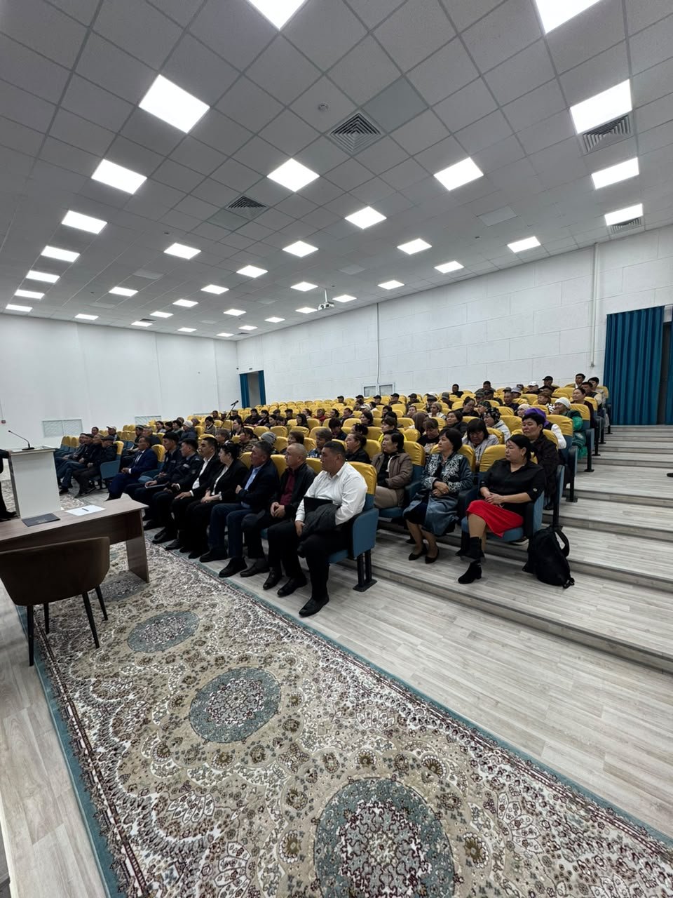 Қаратал ауданының әкімі Жолбарыс батыр ауылдық округінің тұрғындарымен кездесті — Фотосурет 3