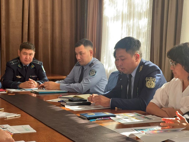 Бұқар жырау ауданында интернет-алаяқтардың айла-тәсілдері түсіндірілді