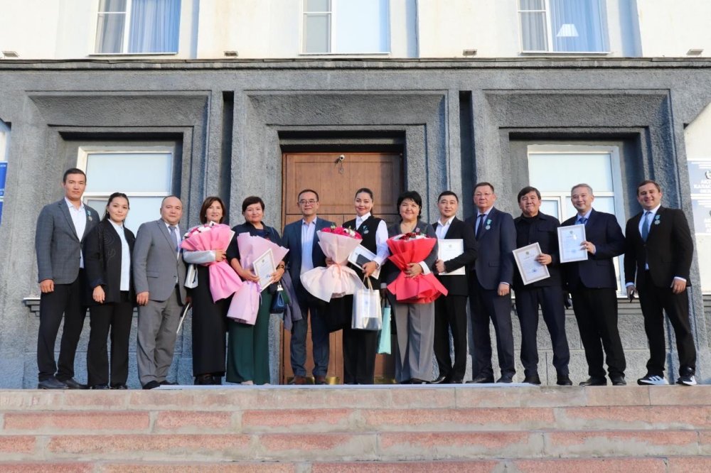 АҚТӨБЕ ҚАЛАЛЫҚ МӘСЛИХАТЫ: VIII ШАҚЫРЫЛЫМЫНЫҢ ҚЫЗМЕТІ ҚОРЫТЫНДЫЛАНДЫ — Фотосурет 4