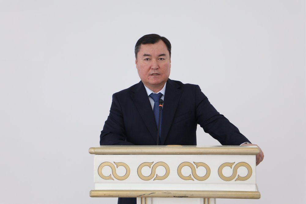 МӘСЛИХАТ ДЕПУТАТТАРЫНА ҚҰРМЕТ КӨРСЕТІЛДІ — Фотосурет 1