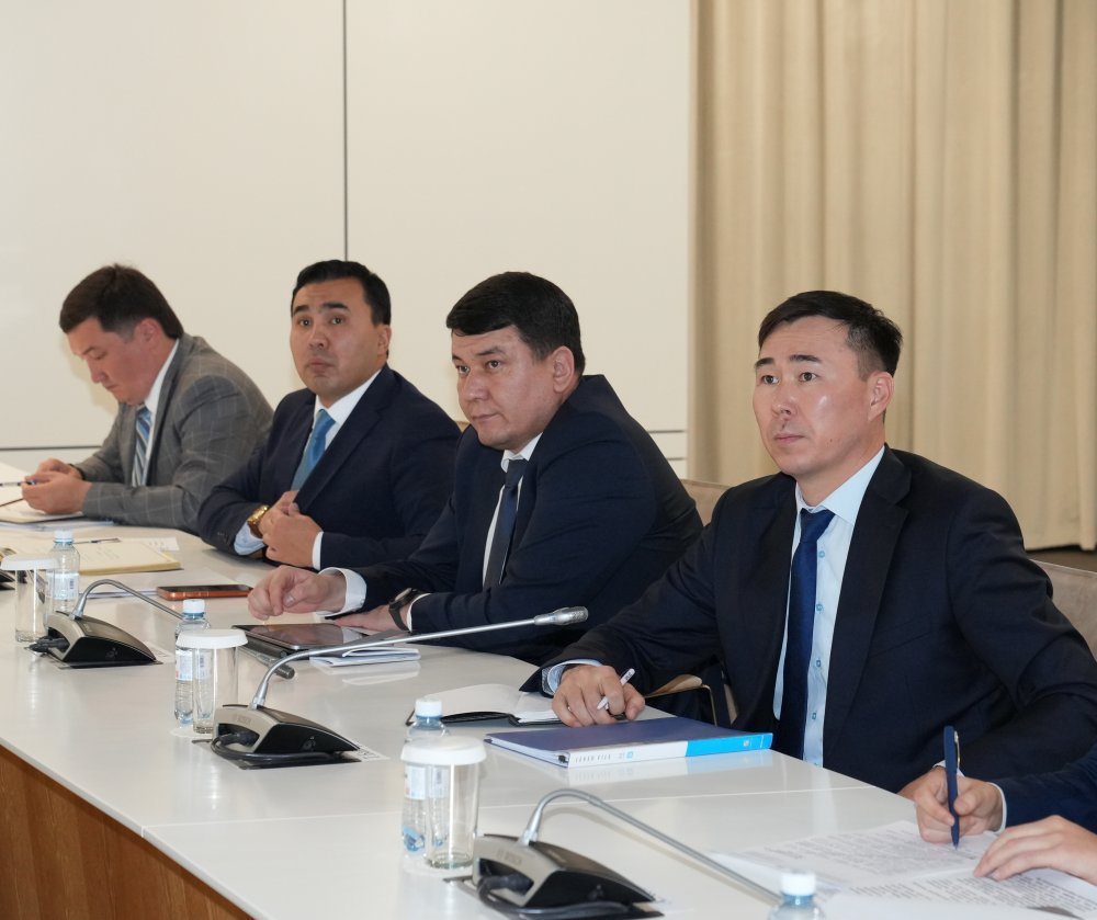 НҰРАЛХАН КӨШЕРОВ КӨПІРЛЕРДІ ТЕКСЕРУ ЖӘНЕ ЖӨНДЕУ ЖҰМЫСТАРЫН ЖҮЙЕЛЕУДІ ТАПСЫРДЫ — Фотосурет 3