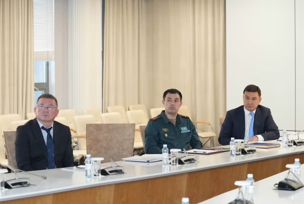НҰРАЛХАН КӨШЕРОВ КӨПІРЛЕРДІ ТЕКСЕРУ ЖӘНЕ ЖӨНДЕУ ЖҰМЫСТАРЫН ЖҮЙЕЛЕУДІ ТАПСЫРДЫ — Фотосурет 3