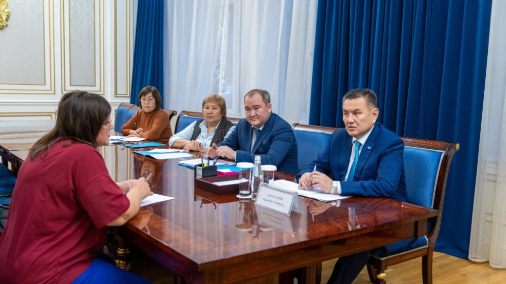 Жол мәселесі, мейрамхана бизнесін дамыту: ШҚО әкімі тұрғындарды қабылдады — Фотосурет 1