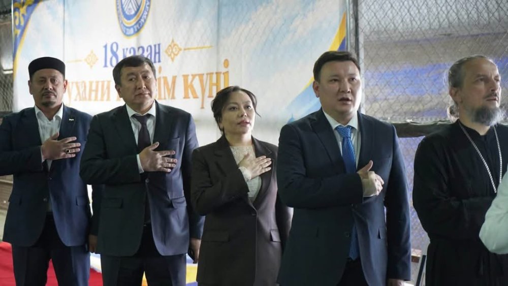 ТҮРКІСТАНДА РУХАНИ КЕЛІСІМ КҮНІНЕ ОРАЙ ЭКОЛОГИЯЛЫҚ ЖӘНЕ СПОРТТЫҚ ІС-ШАРАЛАР ҰЙЫМДАСТЫРЫЛДЫ — Фотосурет 2
